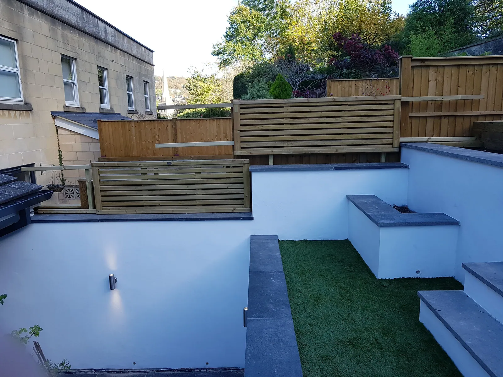 Three-Tier Garden with Feature Lighting – photo 2