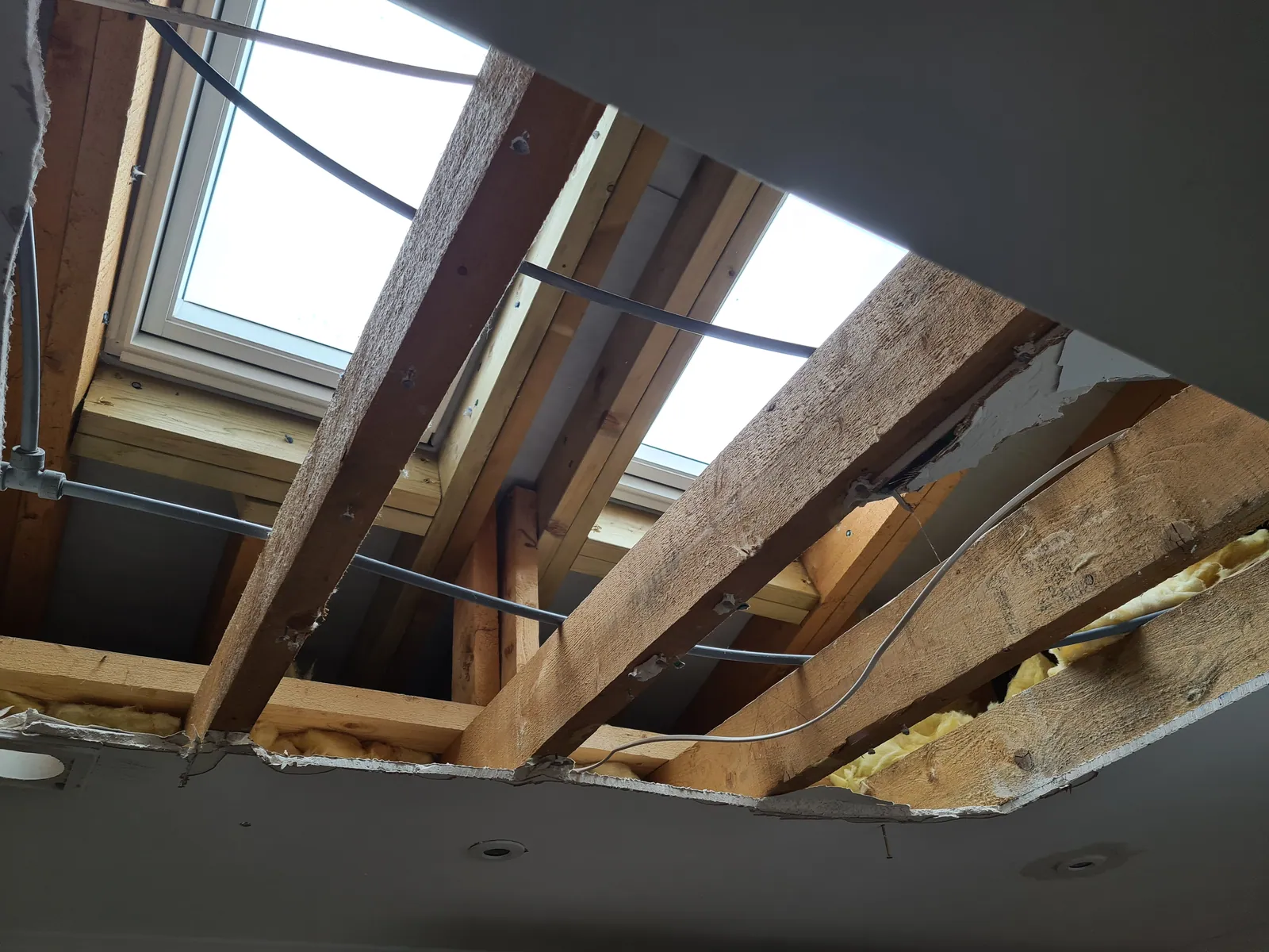 Roof-Light Loft Room – photo 4