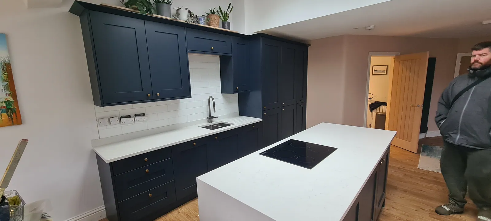 Navy Shaker Kitchen Renovation – photo 3