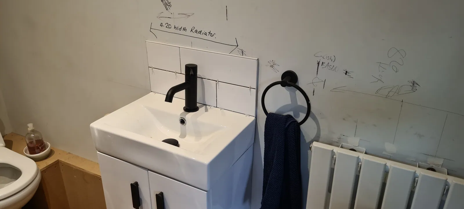 Navy Shaker Kitchen Renovation – photo 6