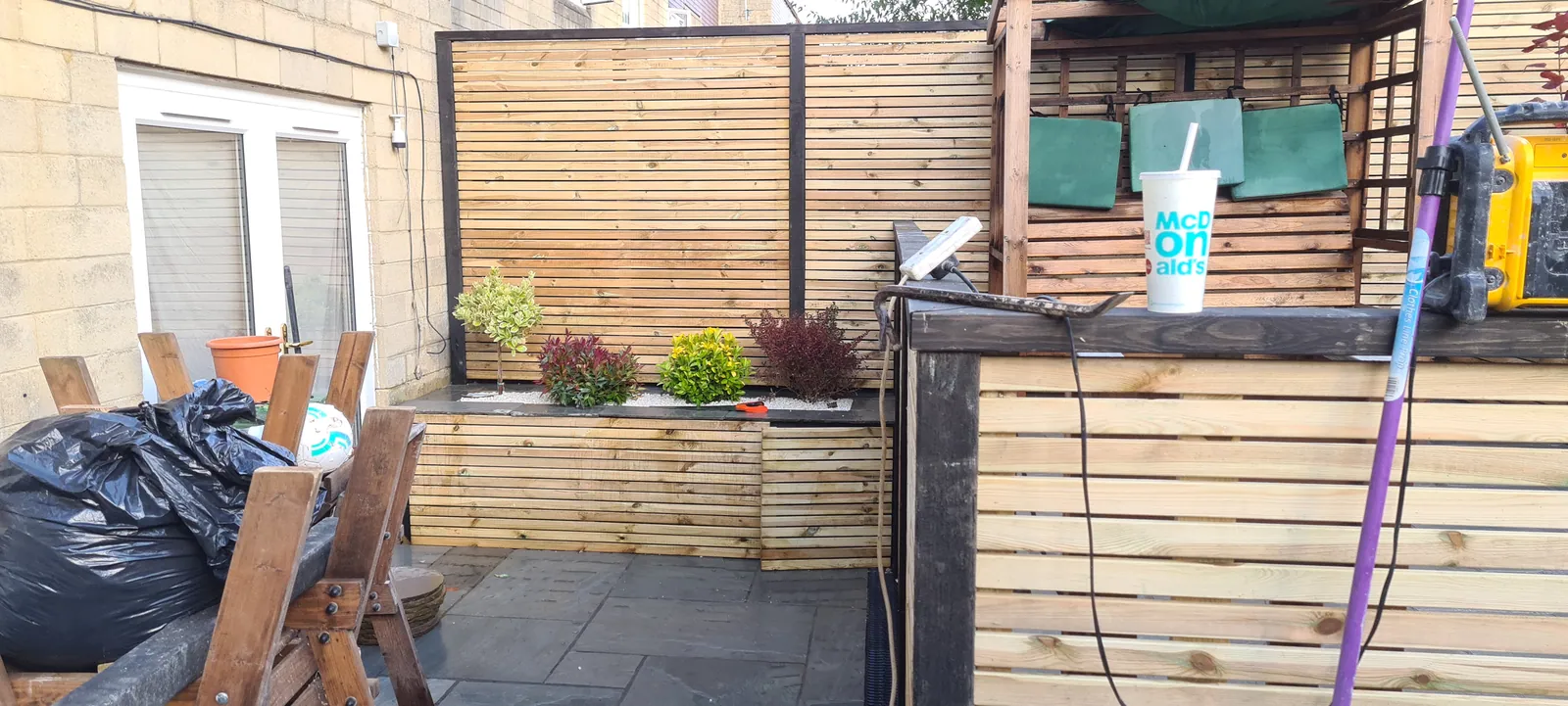 Slatted Courtyard Garden – Bristol