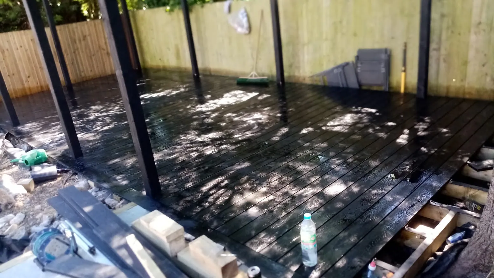 Outdoor Living Garden with Pergola – photo 8